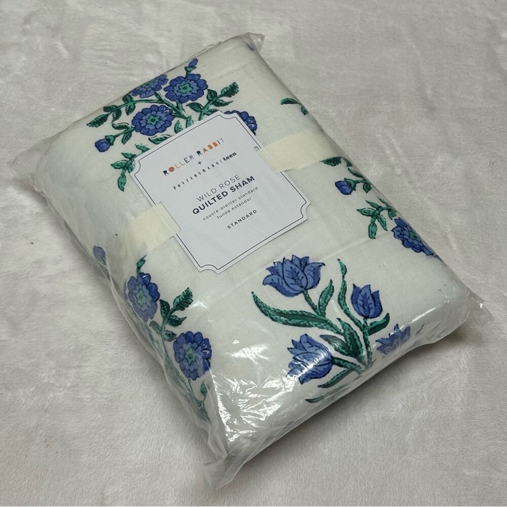 Roller Rabbit x Pottery Barn ONE Quilted Standard Pillow Sham Blue Green Floral